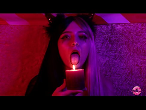 ❤️ Μια παθιασμένη πίπα από ένα σέξι Succubus με ένα σπέρμα στο στόμα της. ️  στο el.xxxshake.ru ️